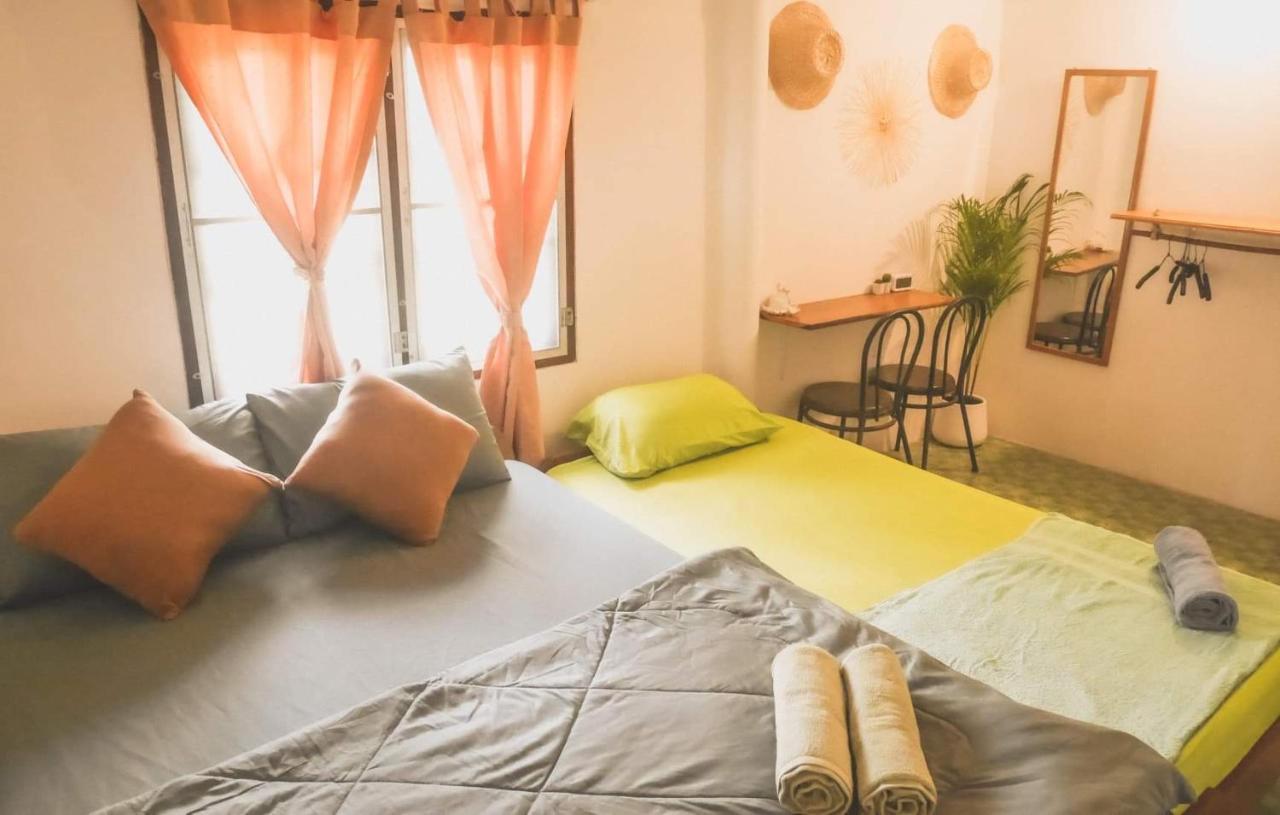 Lungkluay Homestay Ko Kut Bagian luar foto