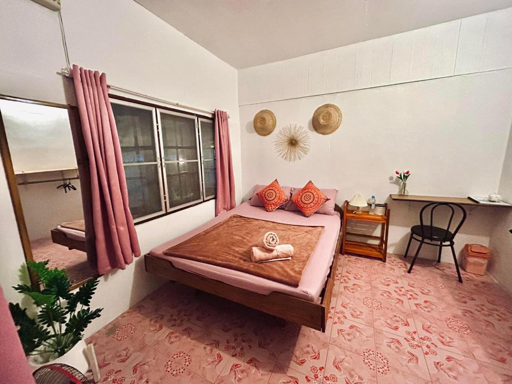 Lungkluay Homestay Ko Kut Bagian luar foto